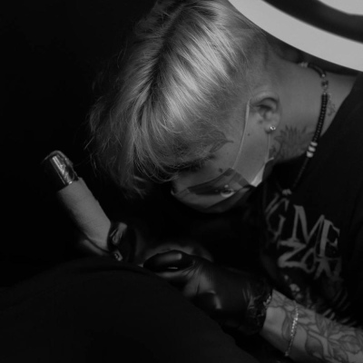 나트랑에서의 타투 • Tattoo Nha Trang