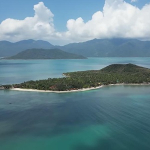 북쪽 섬. Nha Trang 만