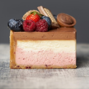 딸기-바닐라-초콜릿 무스 1kg