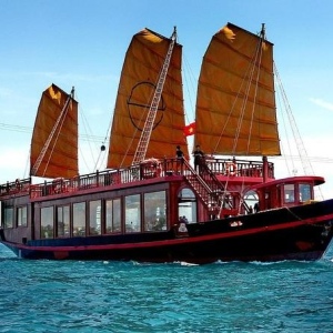 저녁 황제 크루즈