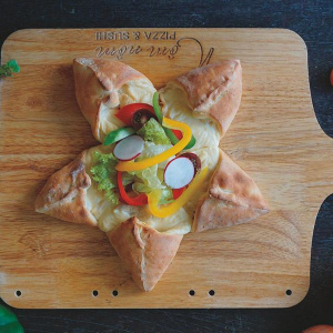 해변에서 발견할 수 있는 다섯 손가락을 가진 해파리와 같은 동물을 말합니다.