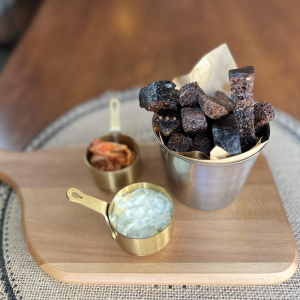 김치 소스에 크루통