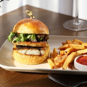 바라문디 샌드위치