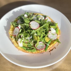 염소 치즈 프리타 오믈렛